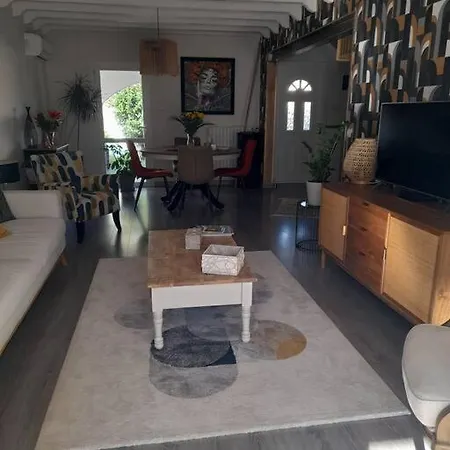 Semesterbostad Maison *